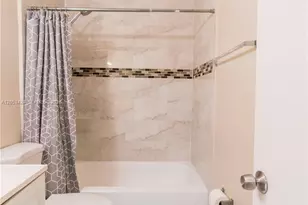 15635 SW 74th Cir Dr, Miami, FL 33193 - Photo 11