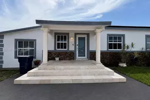 1701 SW 72nd Ct, Miami, FL 33155 - Photo 3