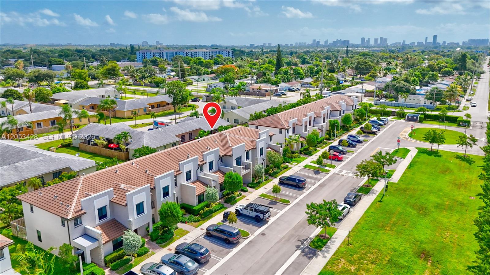 953 NE 211th St - 953 NE 211th St, Miami, FL 33179 Luxury Property | Jose Angel Pina