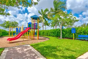 953 NE 211th St, Miami, FL 33179 - Photo 41