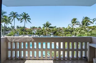 90 Edgewater Dr, Coral Gables, FL 33133 - Photo 15