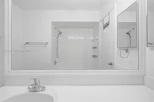 2066 Madeira Dr, Weston, FL 33327 - Photo 23