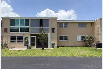 2131 NE 1st Ct #103, Boynton Beach, FL 33435 - Photo 5
