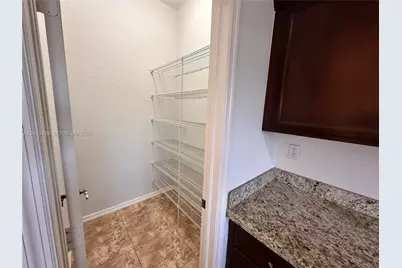 2342 SE 16th Ter, Homestead, FL 33035 - Photo 5