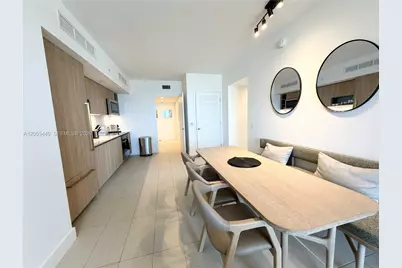 159 NE 6th St #3215, Miami, FL 33132 - Photo 5