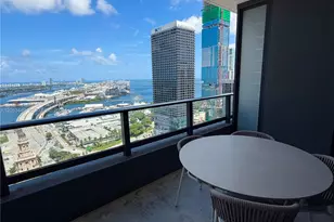 159 NE 6th St, Miami, FL 33132 - Photo 23