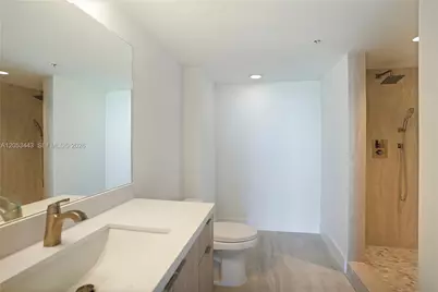 650 West Ave #1404, Miami Beach, FL 33139 - Photo 5