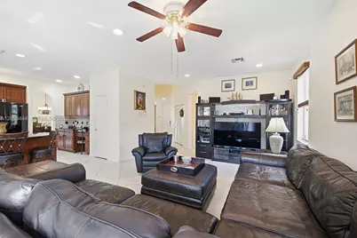 5242 SW 158th Ave, Miramar, FL 33027 - Photo 11