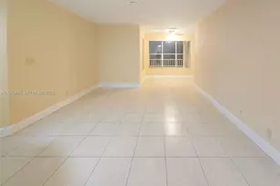 3310 N Pinewalk Dr N, Margate, FL 33063 - Photo 9