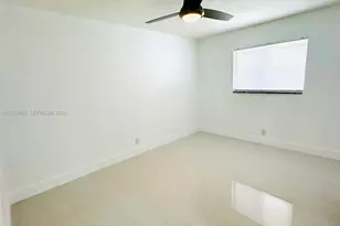 105-107 NE 30th Ct, Wilton Manors, FL 33334 - Photo 17