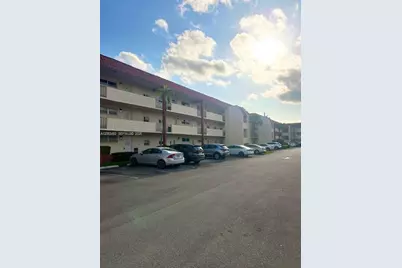 361 N Hollybrook Dr #104, Pembroke Pines, FL 33025 - Photo 1