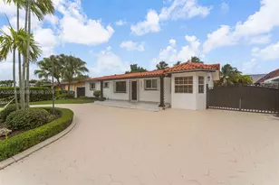 2900 SW 98th Ave, Miami, FL 33165 - Photo 3