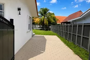 2900 SW 98th Ave, Miami, FL 33165 - Photo 27