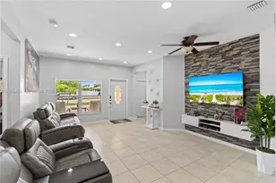 25501 SW 132nd Ave, Homestead, FL 33032 - Photo 13