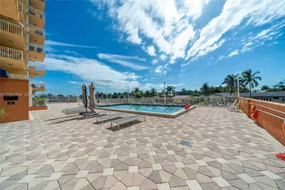 2450 NE 135th St #209, North Miami, FL 33181 - Photo 27