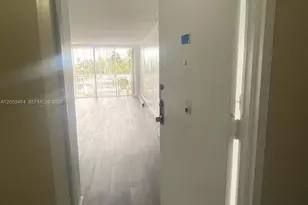 2450 NE 135th St, North Miami, FL 33181 - Photo 3