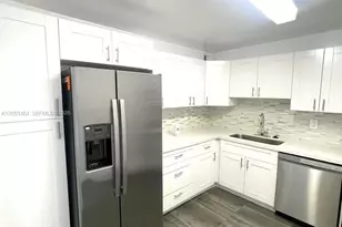 2450 NE 135th St, North Miami, FL 33181 - Photo 9