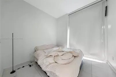 1300 S Miami Ave #PH5210, Miami, FL 33130 - Photo 17