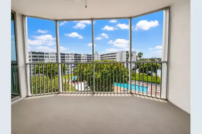 1750 NE 191st St #605-1, Miami, FL 33179 - Photo 5
