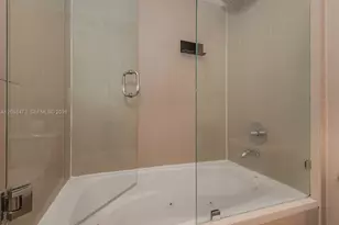2301 Collins Ave, Miami Beach, FL 33139 - Photo 25