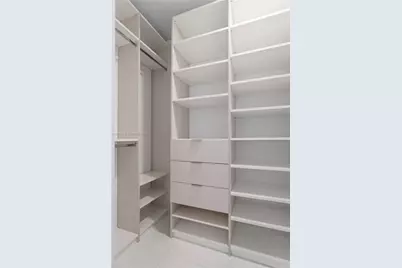 851 NE 1st Ave #2308, Miami, FL 33132 - Photo 19