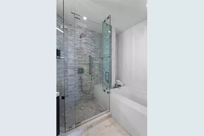 851 NE 1st Ave #2308, Miami, FL 33132 - Photo 15