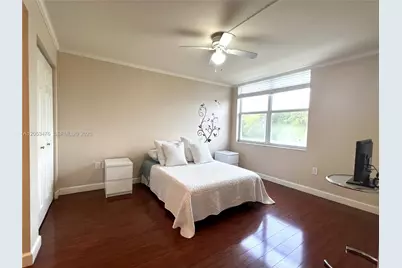 9451 Evergreen Pl #407, Davie, FL 33324 - Photo 13