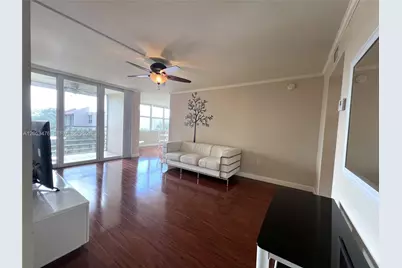 9451 Evergreen Pl #407, Davie, FL 33324 - Photo 1