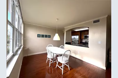 9451 Evergreen Pl #407, Davie, FL 33324 - Photo 5