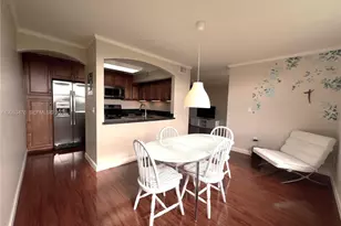 9451 Evergreen Pl, Davie, FL 33324 - Photo 7