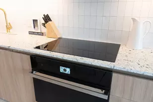 159 NE 6th St, Miami, FL 33132 - Photo 9