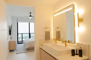 159 NE 6th St, Miami, FL 33132 - Photo 19
