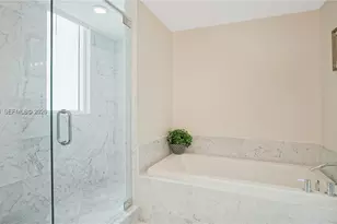 [Address not provided], Miami, FL 33132 - Photo 17