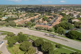 11061 NW 38th Pl, Sunrise, FL 33351 - Photo 43