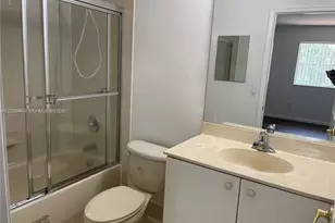 2833 SW 82nd Ave, Miramar, FL 33025 - Photo 11