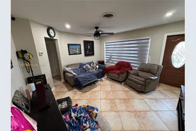 1941 NW 33rd St, Oakland Park, FL 33309 - Photo 7