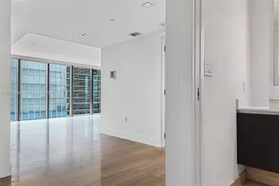 1451 Brickell Ave #2306, Miami, FL 33131 - Photo 7