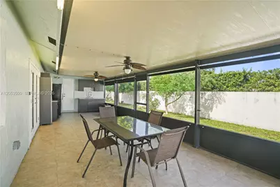 4040 NE 6th Ave #4040, Deerfield Beach, FL 33064 - Photo 25