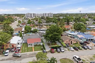 419 SE 3rd St, Hialeah, FL 33010 - Photo 47