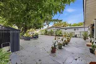 419 SE 3rd St, Hialeah, FL 33010 - Photo 27