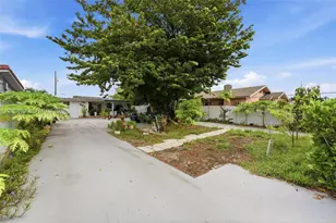 419 SE 3rd St, Hialeah, FL 33010 - Photo 31