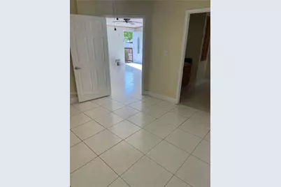 220 NE 12th Ave Lot 160, Homestead, FL 33030 - Photo 11