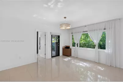 2543 SW 15th St, Miami, FL 33145 - Photo 11