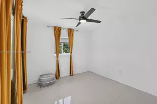 2543 SW 15th St, Miami, FL 33145 - Photo 17