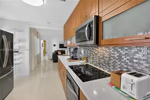2543 SW 15th St, Miami, FL 33145 - Photo 11