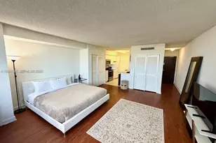 1500 Bay Rd, Miami Beach, FL 33139 - Photo 3