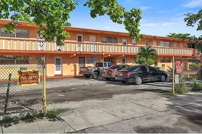 19000 NE 3rd Ct #405, Miami, FL 33179 - Photo 1