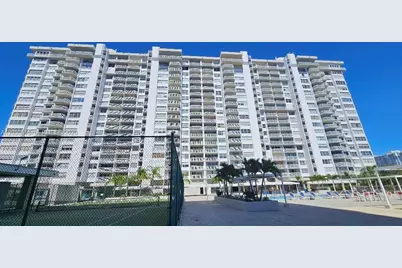 18071 Biscayne Blvd #1402, Aventura, FL 33160 - Photo 17