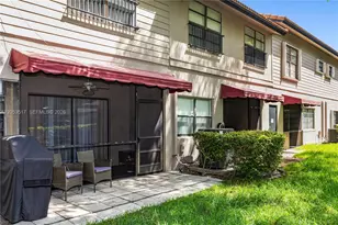 9153 Vineyard Lake Dr, Plantation, FL 33324 - Photo 39