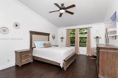9153 Vineyard Lake Dr, Plantation, FL 33324 - Photo 23